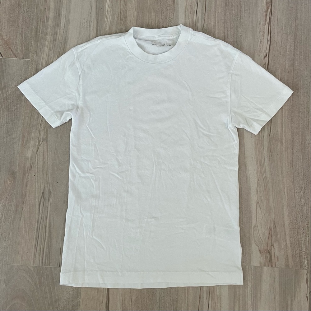 ABERCROMBIE & FITCH NWOT White T-Shirt